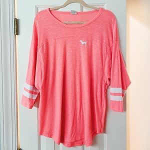 VICTORIA SECRET PINK HALF-LENGTH SLEEVE TEE